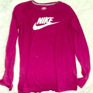 NIKE WORKOUT LONG SLEEVE!!